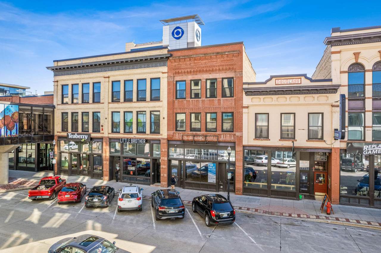 117 Broadway - Photo 1