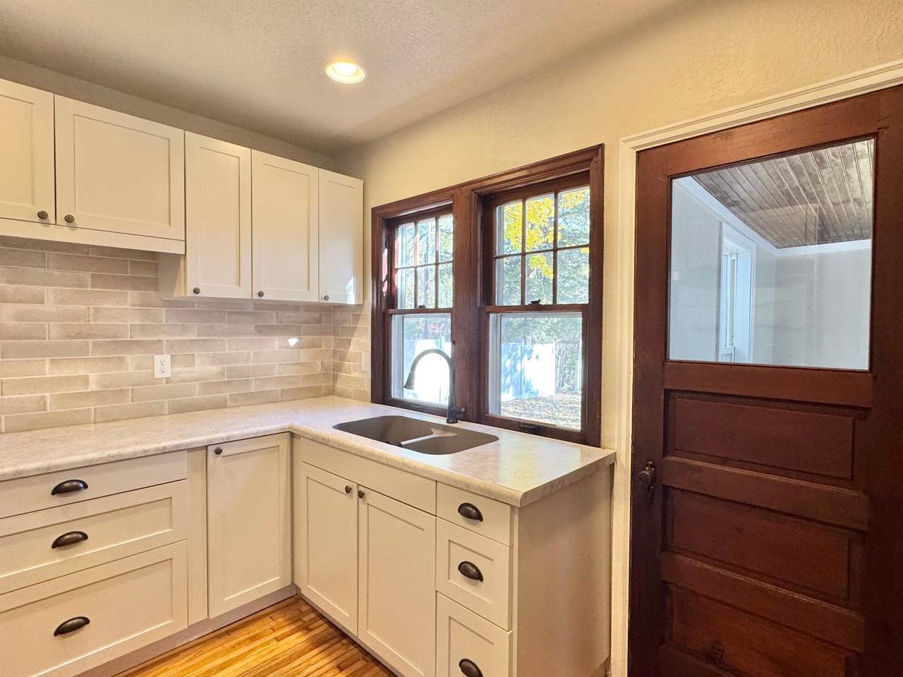 717 Blaine Street - Photo 1