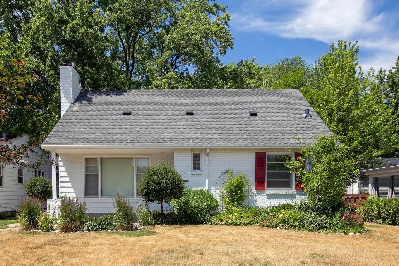 5812 James Avenue - Photo 1