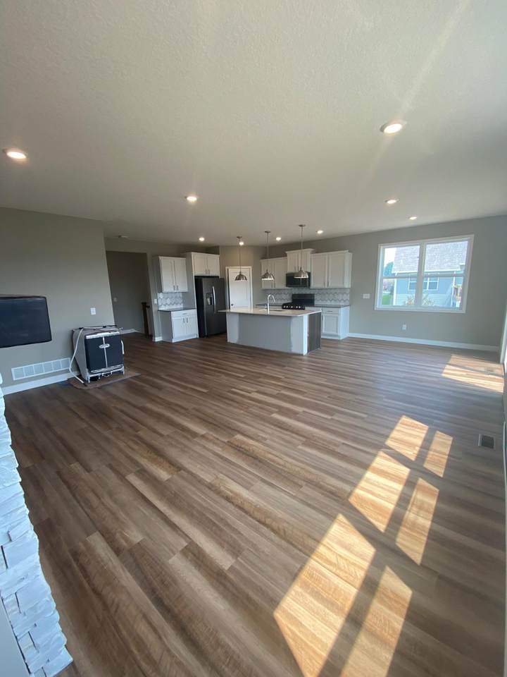17649 52nd Street - Photo 1