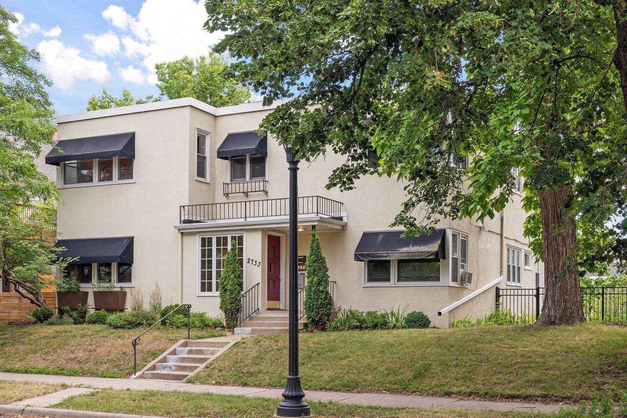2733 Bryant Avenue - Photo 1