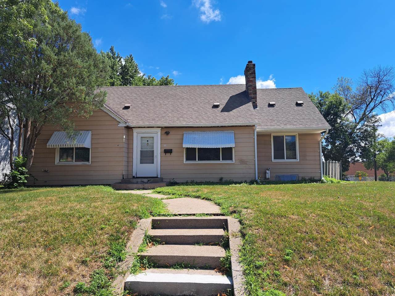 400 12th Avenue - Photo 1