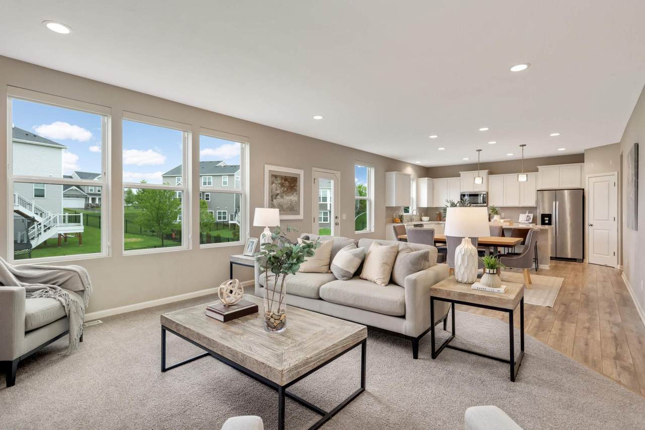 5010 Sandpebble Lane - Photo 1