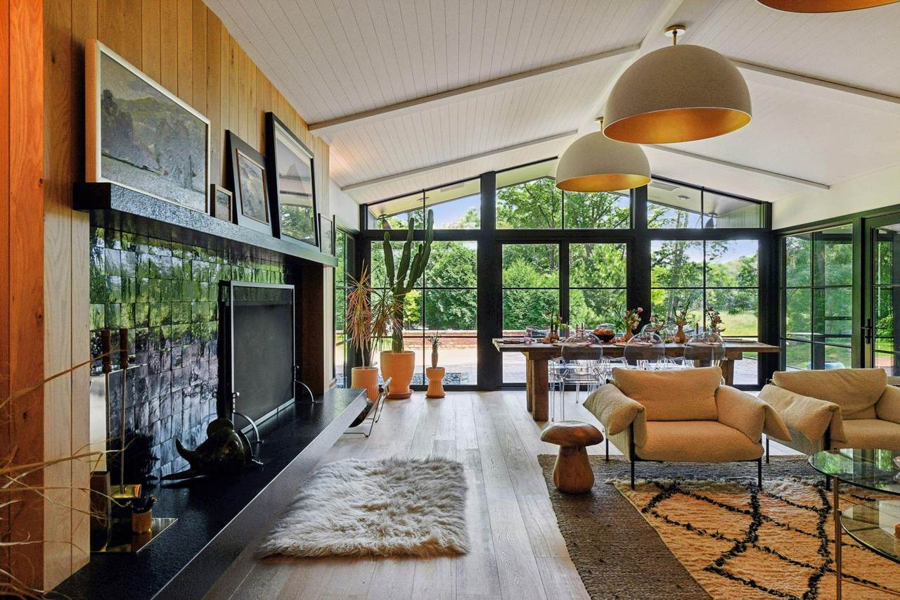 20025 Manor Road - Photo 1