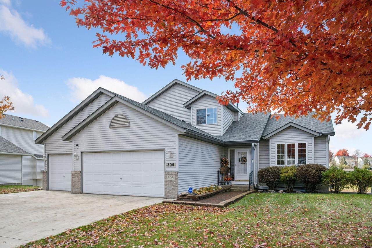 305 Maple Knoll Way - Photo 1