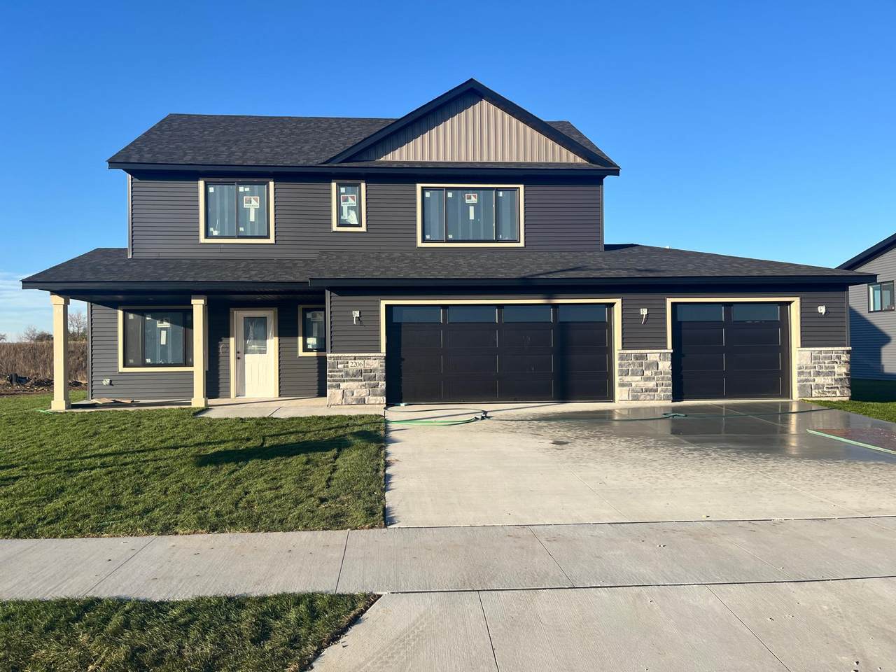 2206 Elk Run Drive - Photo 1