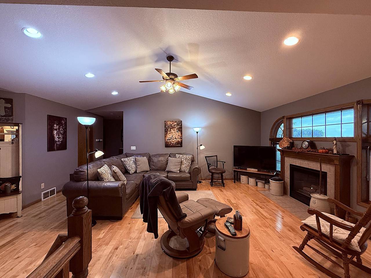 1402 William Avenue - Photo 1