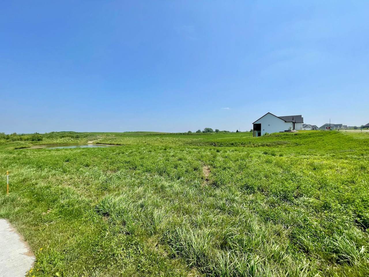 1404 Somerby Place - Photo 1