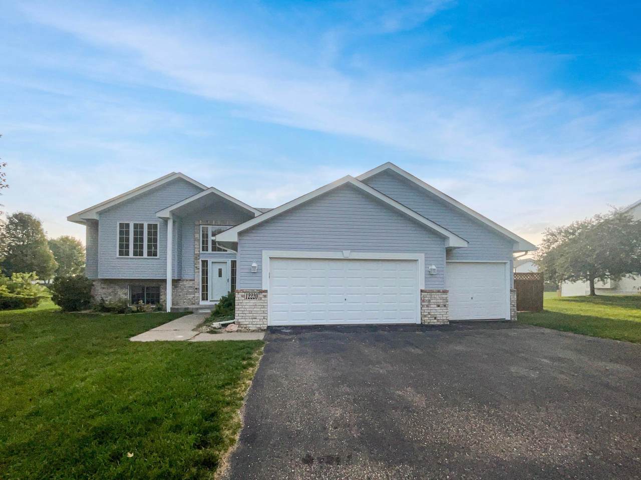 12220 Walnut Drive - Photo 1