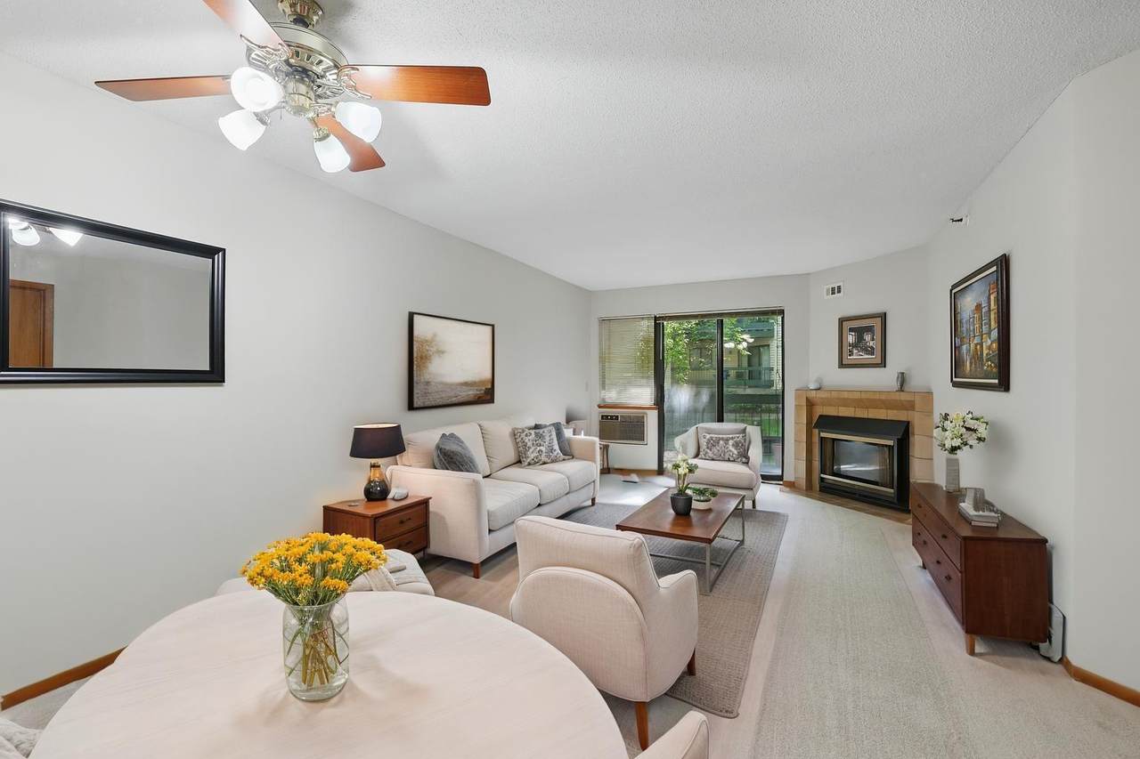 7625 Edinborough Way - Photo 1