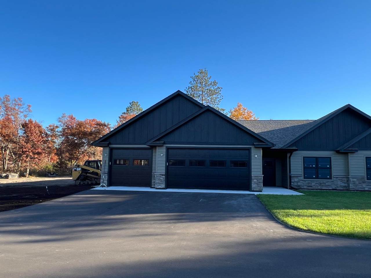 16906 Piper Lane - Photo 1