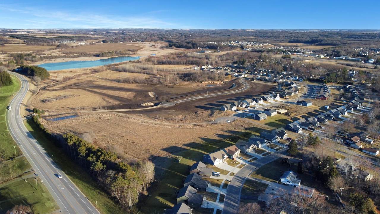 155 Stonelake Drive - Photo 1