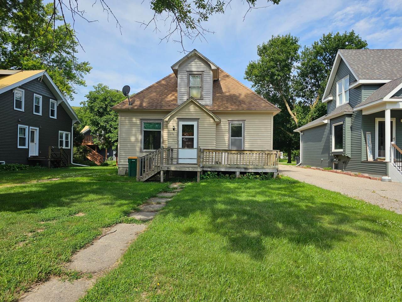 232 Fremont Street - Photo 1