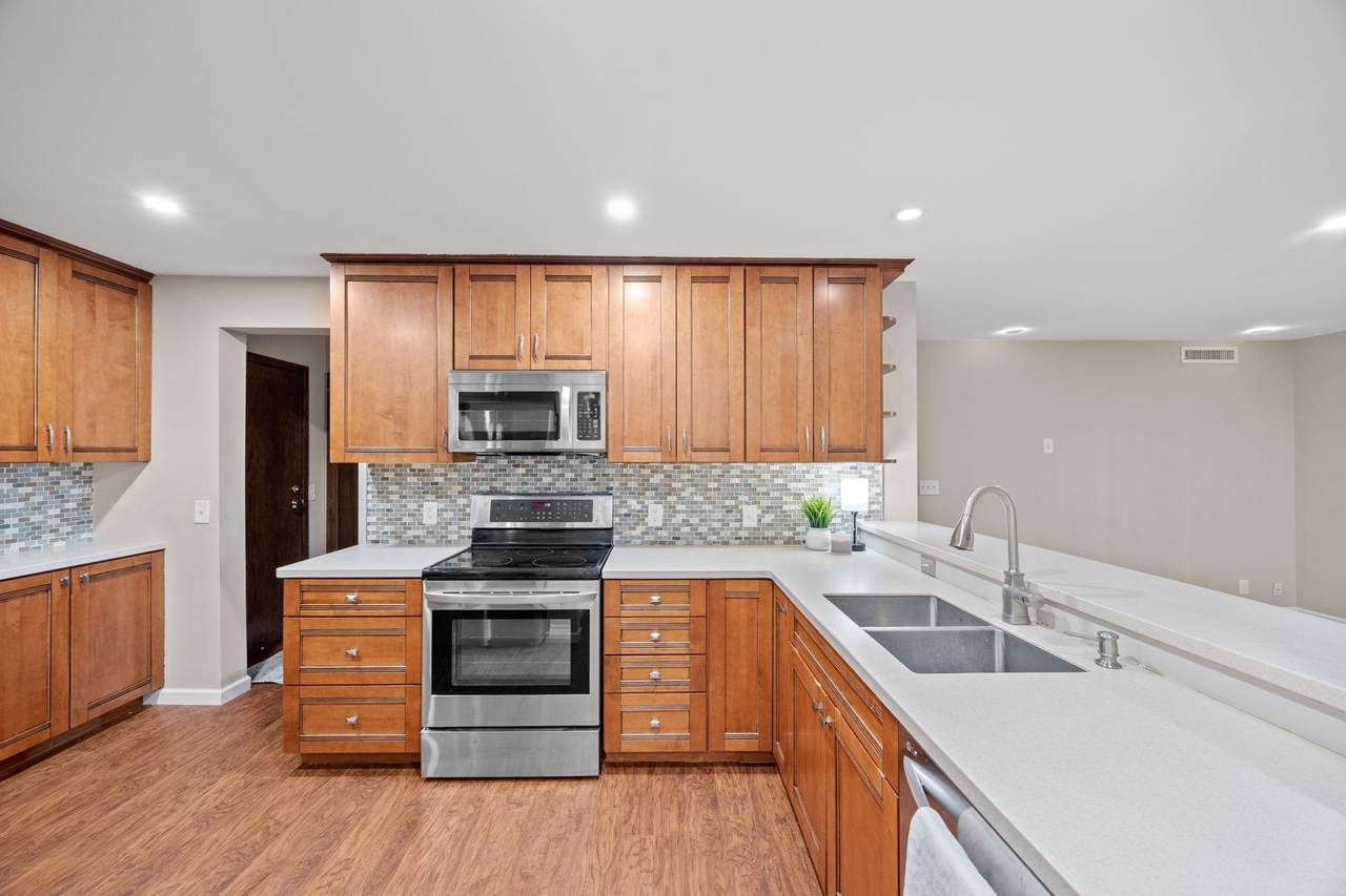 9700 Portland Avenue - Photo 1