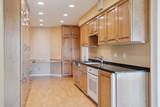 1201 Yale Place - Photo 16