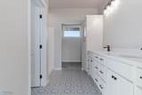 718 Main St - Photo 11