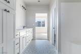 718 Main St - Photo 12