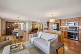 10547 Hollister Avenue - Photo 15