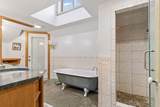 8 Bates Avenue - Photo 56