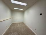 902 Oakmont Drive - Photo 45