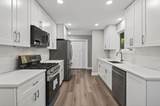 1865 Hampshire Lane - Photo 16