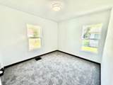 207 Broadway Street - Photo 20