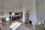 6732 32nd Street - Photo 4