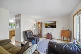 1055 Robert Place - Photo 4