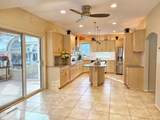 1018 Sextant Avenue - Photo 3
