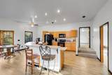 412 Prairie Avenue - Photo 22