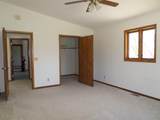 202 Buse Avenue - Photo 19