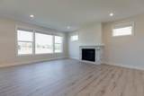 10226 Arrowwood Path - Photo 10