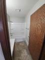 725 9th Street - Photo 16