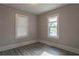 1002 Lowry Ave - Photo 4