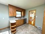 221 Woodlawn Avenue - Photo 6