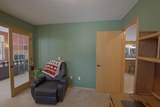23429 London Street - Photo 20