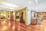 1070 Grandview Court - Photo 4
