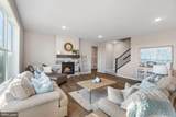 6102 Radford Avenue - Photo 13
