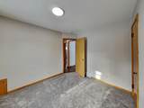 2092 Bush Avenue - Photo 9
