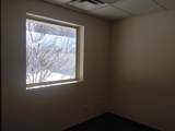 820 Howe Avenue - Photo 10