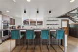 1290 Snelling Avenue N - Photo 11