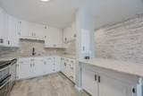 315 Park Lake Boulevard - Photo 6