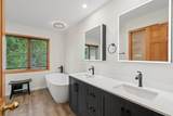 1540 Viewcrest Lane - Photo 18