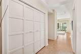 1235 Yale Place - Photo 2