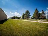 2068 Millersburg Boulevard - Photo 80