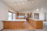 421 Lind Boulevard - Photo 8