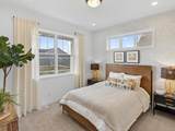 17912 Greenwich Way - Photo 3