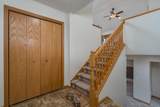 140 Peggy Lane - Photo 3