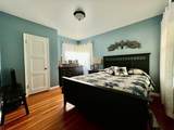 550 Park Avenue - Photo 14
