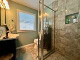 550 Park Avenue - Photo 17